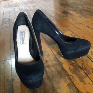 Black Suede STEVE MADDEN Stilettos Shoes